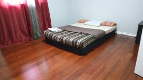 Silver Oaks Guest House - Near Toronto